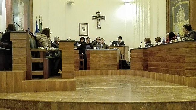 Incendi: consiglio comunale straordinario aperto. Il 5 settembre alle ore 18 nell’aula consiliare di corso Mattarella