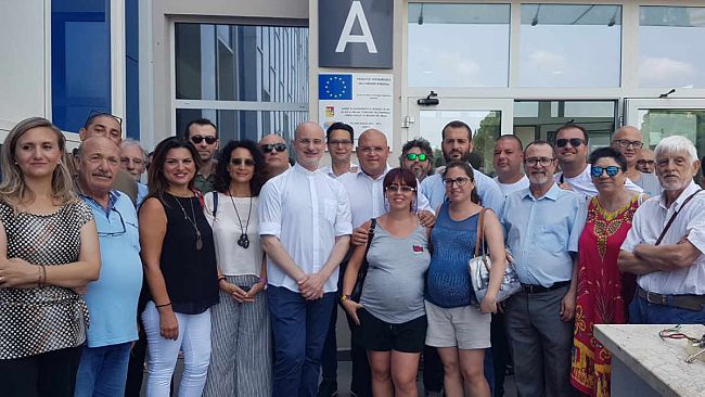 VIDEO – Mazara, mobilitazione a difesa Ospedale Ajello dopo chiusura temporanea Punto Nascite