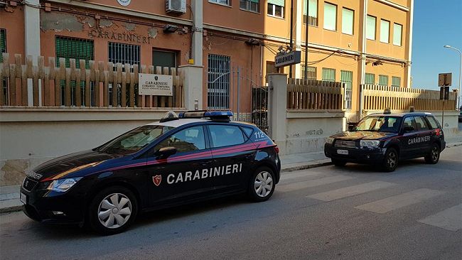 Trapani, controllo del territorio: i Carabinieri arrestano una persona e ne denunciano altre due