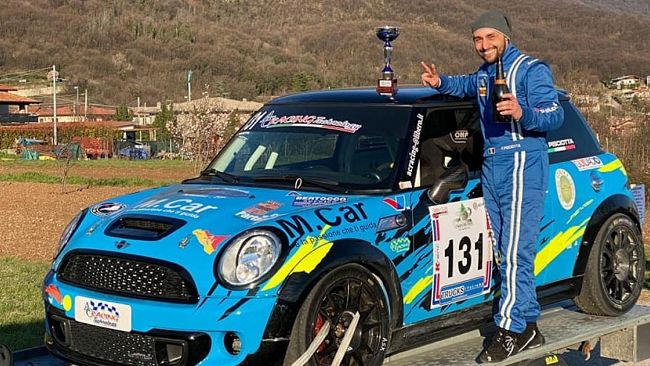 Automobilismo, Pisciotta, la grinta lo porta in vetta