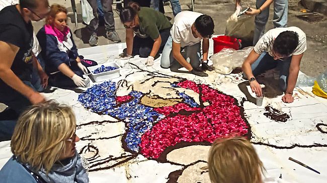 A Partanna torna l’infiorata con le comunità parrocchiali