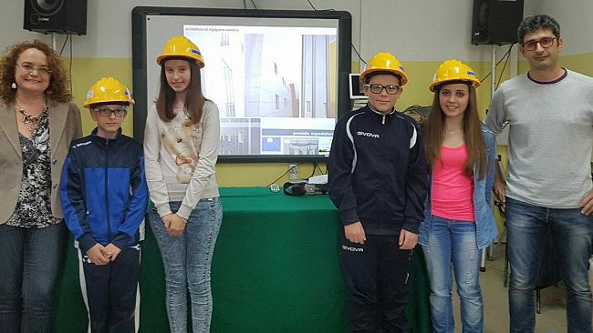 VIDEO – “Una frase per il nuovo Ospedale Ajello”. Il Progetto dell’Ospedale presentato all’Istituto “Pirandello”