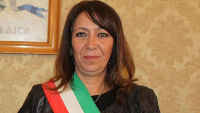 Erice, revocata la misura cautelare al sindaco Daniela Toscano
