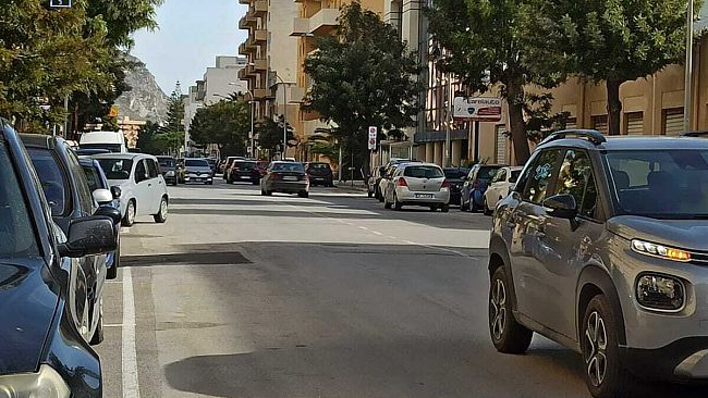 Prima settimana in zona rossa a Trapani, pochi controlli e tanta confusione