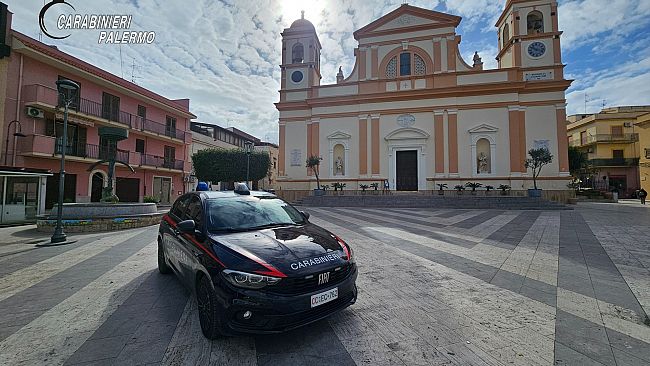 controlli-dei-carabinieri-tra-balestrate-e-grisi-madre-e-figlio-arrestati-per-droga
