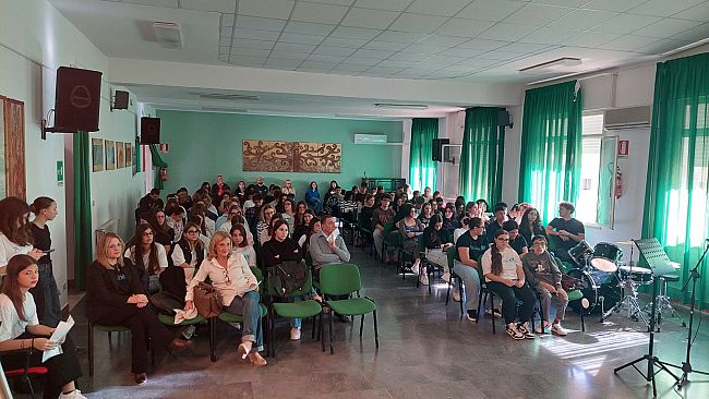 giornata-delladolescenza-allistituto-rosina-salvo-di-trapani