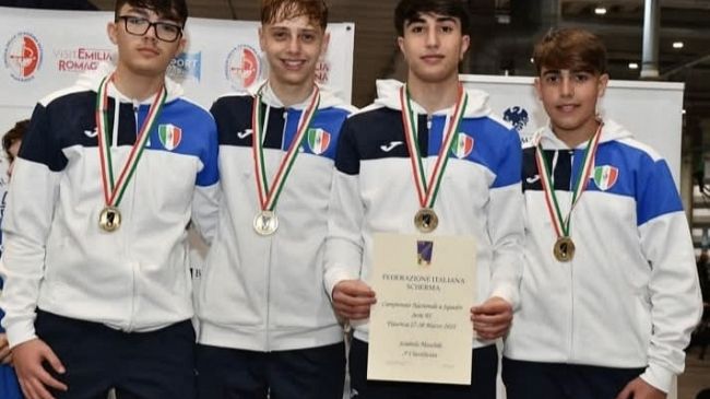 Campionati Italiani Serie B1: La squadra mazarese di sciabola Maschile è bronzo e conquista la promozione in serie A2