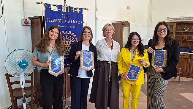 il-club-inner-wheel-selinunte-cave-di-cusa-ha-organizzato-un-convegno-sul-tema-della-violenza-di-genere