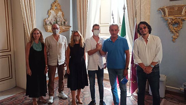 L'amministrazione comunale della città di Trapani al fianco di Paolo Costa