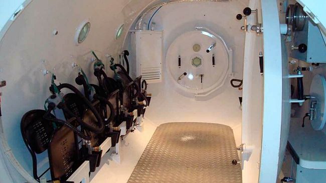 Isole Egadi: subacquea salvata da camera iperbarica