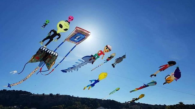 Aquiloni e solidarietà. Il festival di San Vito ha ospitato la seconda tappa di #stessasquadra