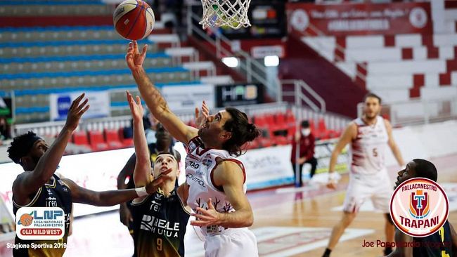 Pallacanestro Trapani travolta in casa da una Torino reale: finisce 83-110