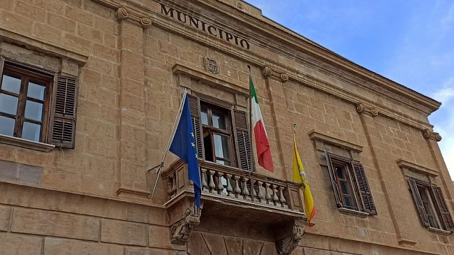 L'Amministrazione comunale di Favignana avvia la manutenzione di scuole, edifici pubblici e strade