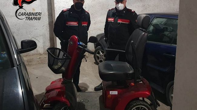 Marsala: recuperata la carrozzina per disabili rubata ad un anziano