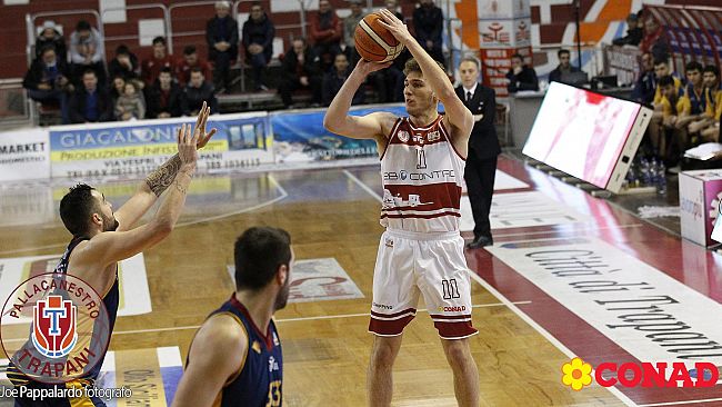 Vittoria di cuore. La Pallacanestro Trapani batte la capolista Roma