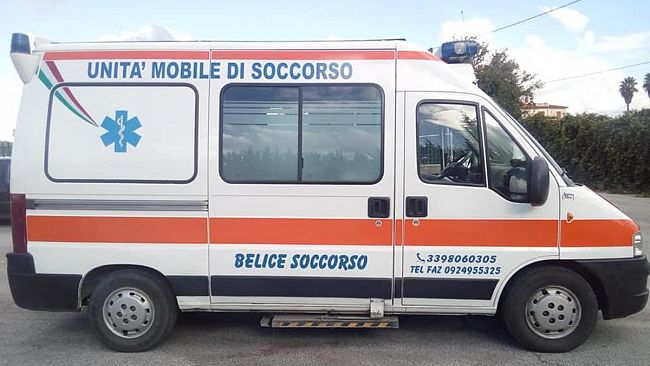Tentato furto dell’autoambulanza della Belice Soccorso, fermati 4 uomini. Ferito un operatore