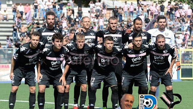 Abbonamenti al Palermo calcio. Superati anche il Parma,la Spal e il Sassuolo