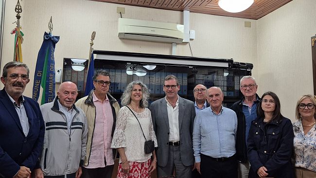 Dall’America a Castellammare del Golfo: Karen Joia Di Stefano ritrova le sue radici grazie a una ricerca genealogica