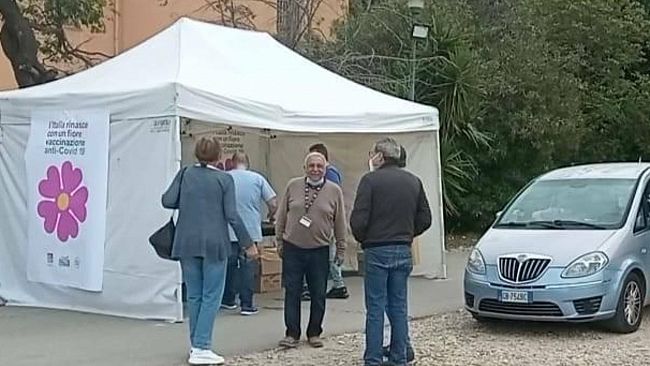 Coronavirus, domani vaccinazioni in modalità drive-in a Trapani e Castelvetrano