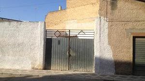 Pensionato muore in un incidente nella sua ex stalla di via don Mazzolari. Questo pomeriggio i funerali