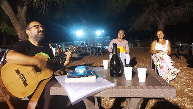 Ultime della sera: “Quello che unisce…”