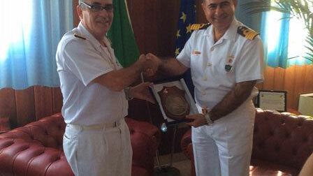 TRAPANI – Navi militari in sosta nel porto