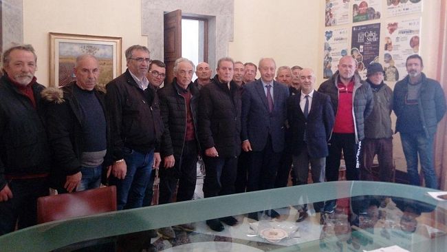 Lavoratori della forestale ricevuti dal Sindaco Alberto Di Girolamo