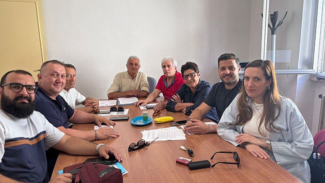dehors-e-non-solo-nuovo-incontro-tra-la-terza-commissione-e-gli-esercenti-del-centro-cittadino-di-alcamo