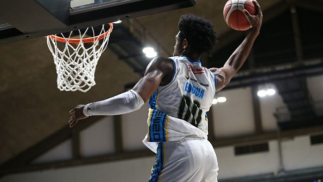 Trapani Shark, ufficiale anche l'arrivo di Paul Eboua