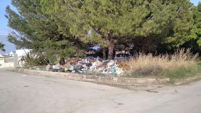 Legambiente Crimiso : troppi abbandoni di rifiuti sulle strade di periferia