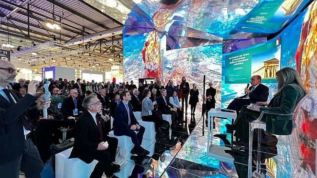 Turismo, Schifani alla Bit: «Presenze in crescita, stranieri aumentati dell'11%»