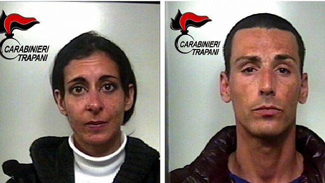 Gimkana nel centro di Mazara: i Carabinieri arrestano due malviventi in fuga a bordo di un’auto rubata