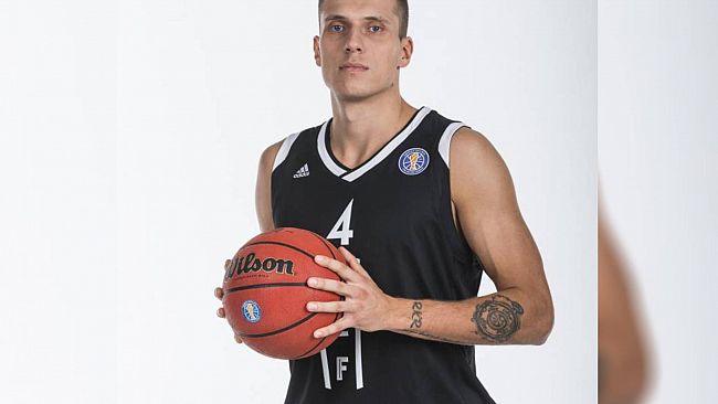 Pallacanestro Trapani, arriva Roberts Stumbris