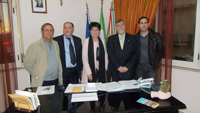 CAMPOBELLO – Il vicesindaco Antonella Moceri riceve il segretario nazionale di Fiamma Tricolore Attilio Carelli