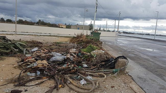 VIDEO – Mazara: Tonnarella, discarica abusiva, persiste l’inciviltà dei cittadini