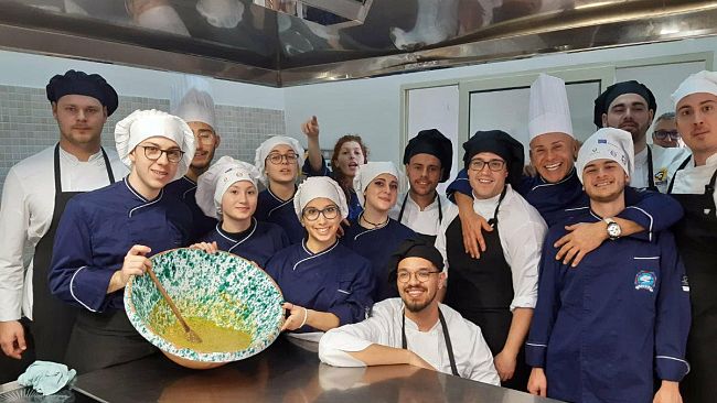 Erasmus Plus: studenti di Malaga, del Portogallo, della Germania e della Lituania ospiti dell’Istituto Alberghiero “Florio” di Erice