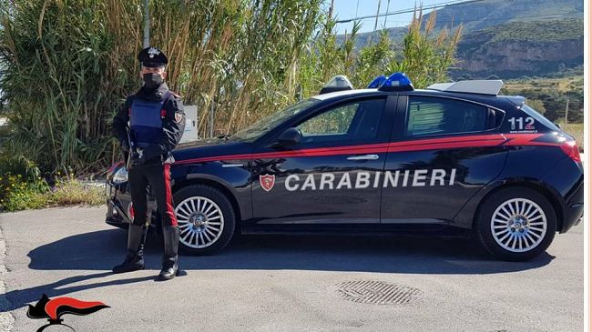Trapani, arrestati due minorenni per rapina aggravata