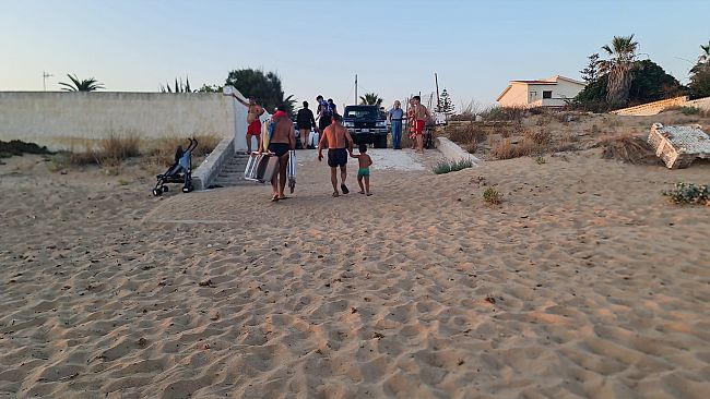 bambino-si-smarrisce-in-spiaggia-ritrovato-e-riconsegnato-ai-genitori