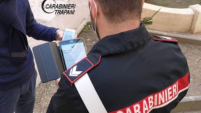 Carabinieri chiudono una officina meccanica: titolare sprovvisto di green pass
