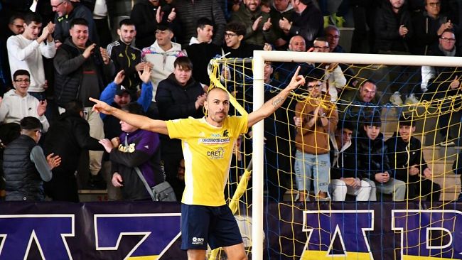 Futsal Mazara ancora una vittoria e primato in classifica