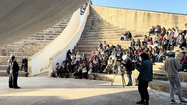 gibellina-capitale-ascolto-del-battito-del-cuore-sul-cretto-il-progetto-di-federika-ponnetti