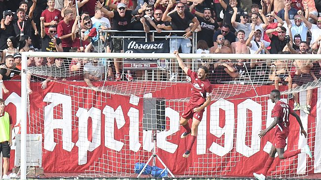 Il Trapani batte la Vibonese 2-0 e sigla il terzo successo consecutivo