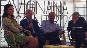Straordinaria partecipazione all’incontro con Don Ciotti per la rassegna culturale “Favignana Incontri”