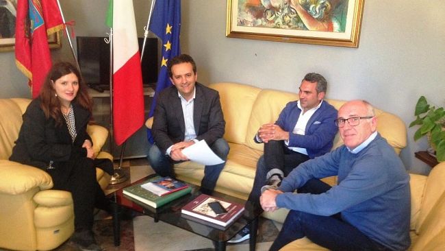 Incontro a Palazzo VII Aprile tra l’Ufficio di Presidenza  e Massimo Grillo per riprendere il confronto sul tema del lavoro