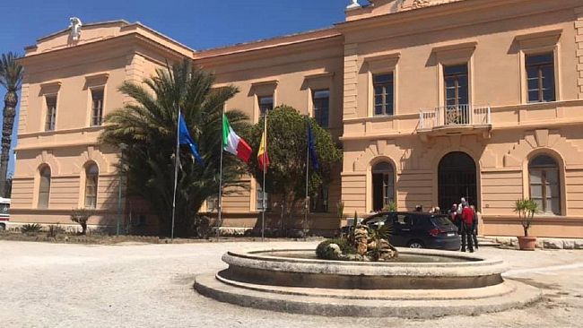 Azienda sanitaria provinciale di Trapani, il Direttore generale premia dipendenti modello