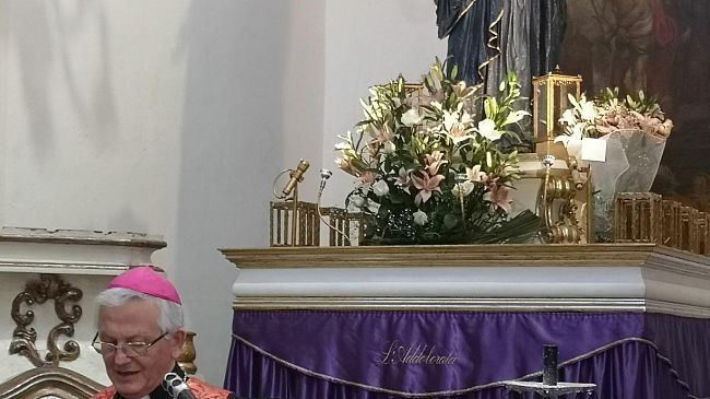 L’invocazione all’Addolorata, domani campane a festa e drappi bianchi alle finestre