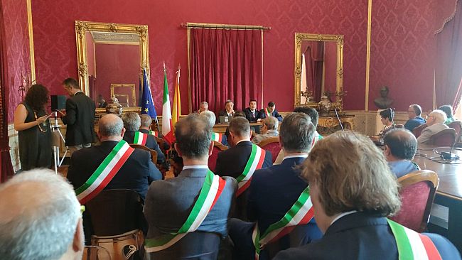 Comuni siciliani in dissesto, assemblea straordinaria dell'ANCI