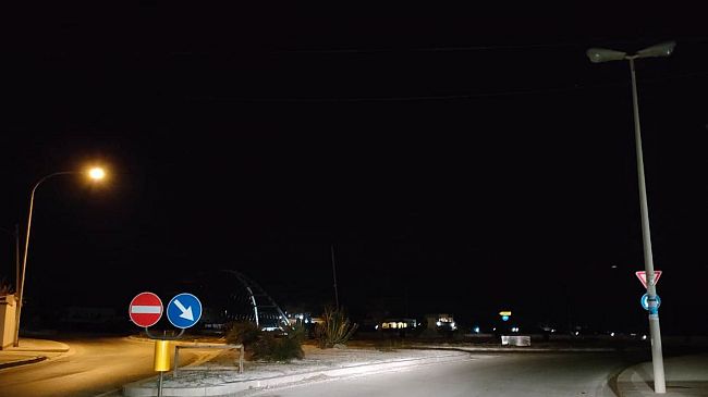 Mazara, da mesi ancora al buio il tratto cittadino della SP38 e la rotatoria