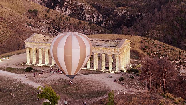  In mongolfiera sul tempio dorico di Segesta
