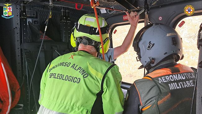 Recuperato escursionista 70enne colto da grave malore per il caldo a Monte Cofano 